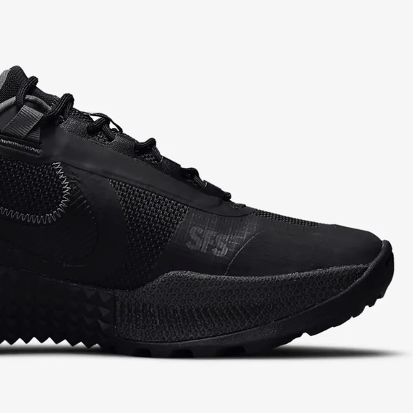 Nike React SFB Carbon Low Men’s Elite Outdoor Shoes Black/Anthracite - Picture 7 of 9